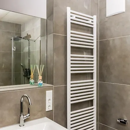 Stylish & Modern Monteur Studio Near Kleve 2 Single Beds Hau